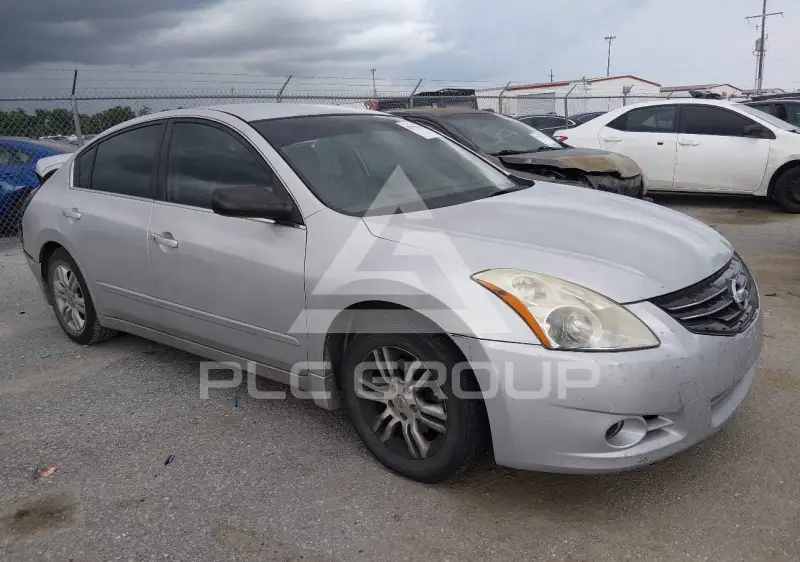 2012 Nissan ALTIMA фото