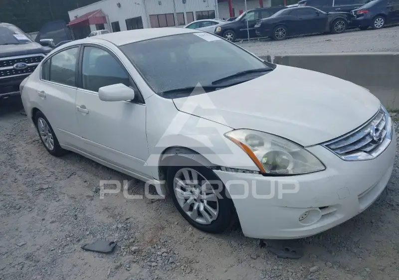 2012 Nissan ALTIMA photo