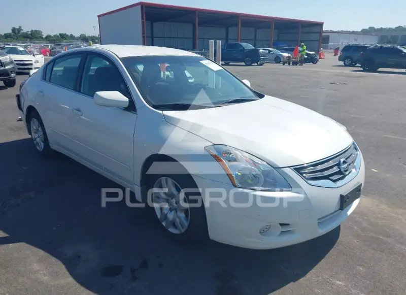 2012 Nissan ALTIMA photo