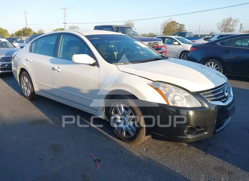 2012 Nissan ALTIMA фото