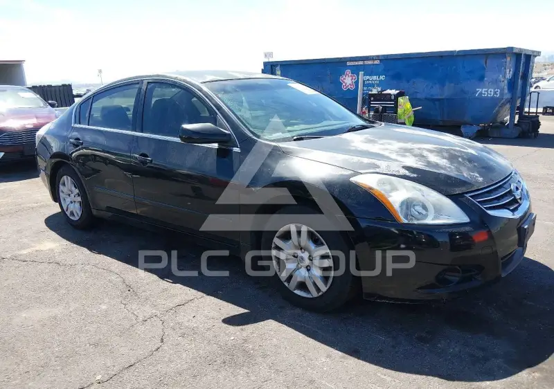 2012 Nissan ALTIMA photo