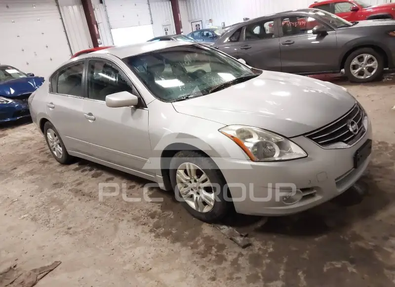 2012 Nissan ALTIMA photo