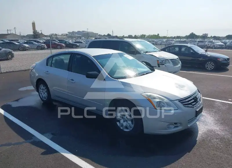 2012 Nissan ALTIMA фото