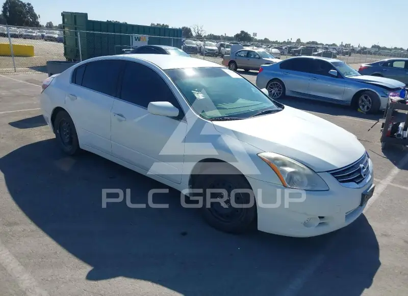 2012 Nissan ALTIMA фото