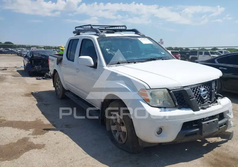2012 Nissan FRONTIER фото