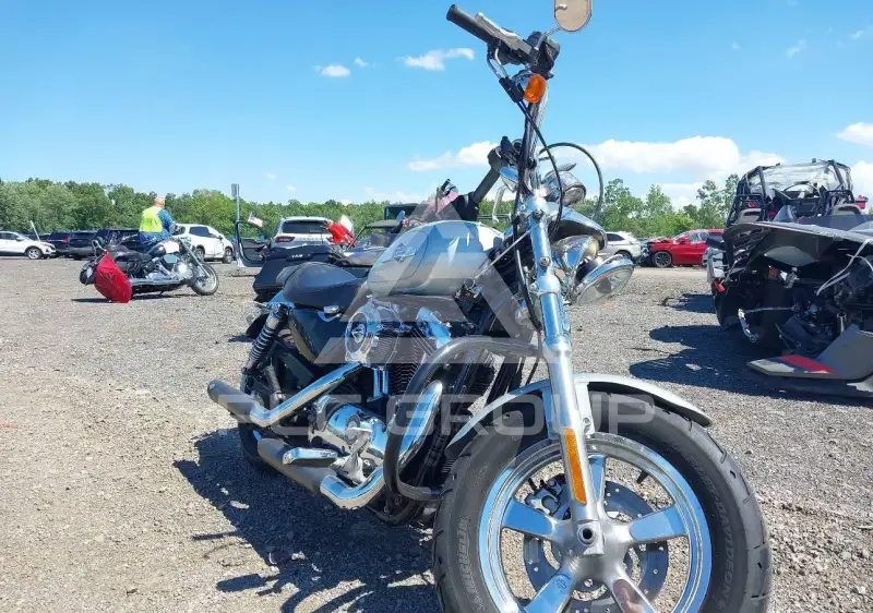 2012 Harley-Davidson XL1200 фото