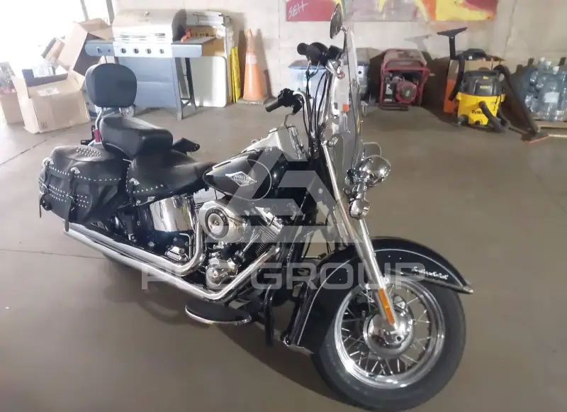 2012 Harley-Davidson FLSTC фото