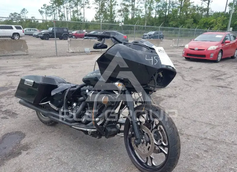 2012 Harley-Davidson FLTRX photo