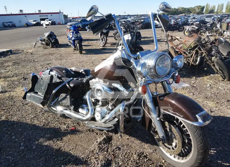 2012 Harley-Davidson FLHR фото