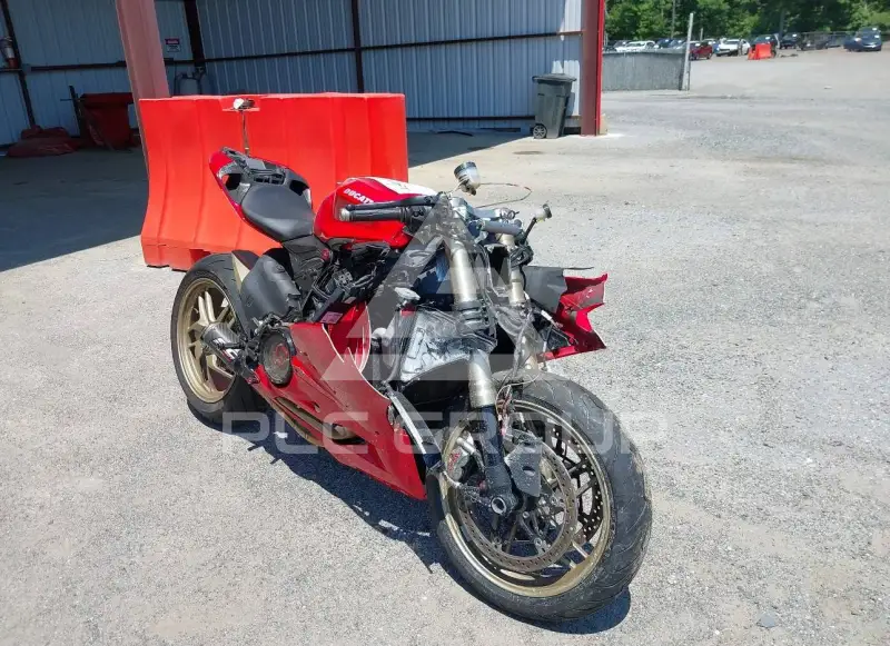 2012 Ducati SUPERBIKE фото