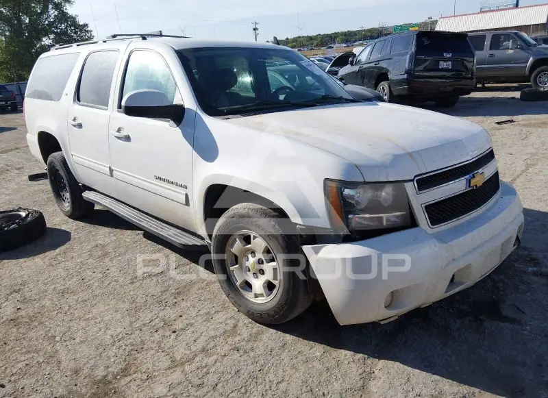 2012 Chevrolet Suburan photo