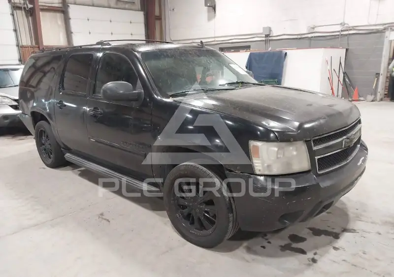 2012 Chevrolet Suburan photo