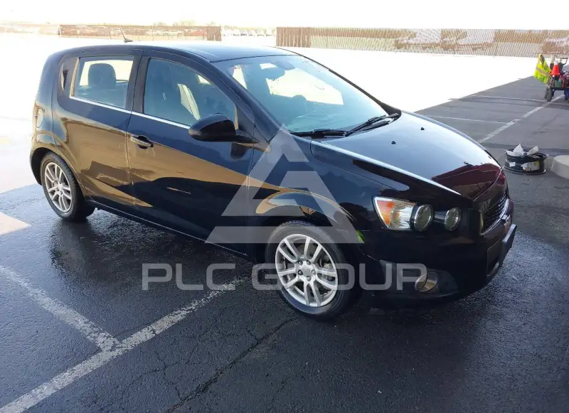 2012 Chevrolet Sonic фото