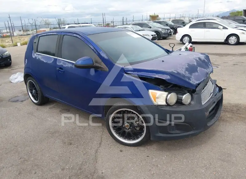 2012 Chevrolet Sonic фото