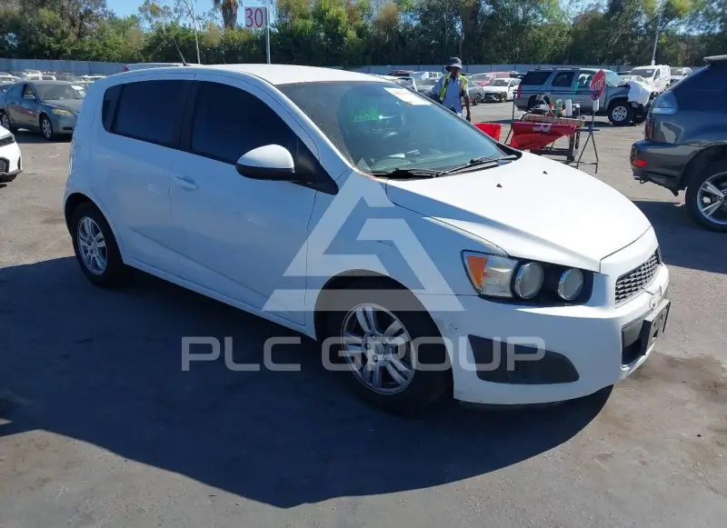 2012 Chevrolet Sonic фото