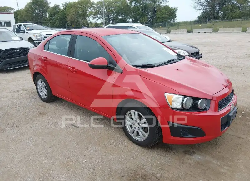 2012 Chevrolet Sonic фото