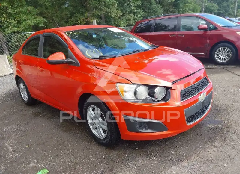 2012 Chevrolet Sonic photo