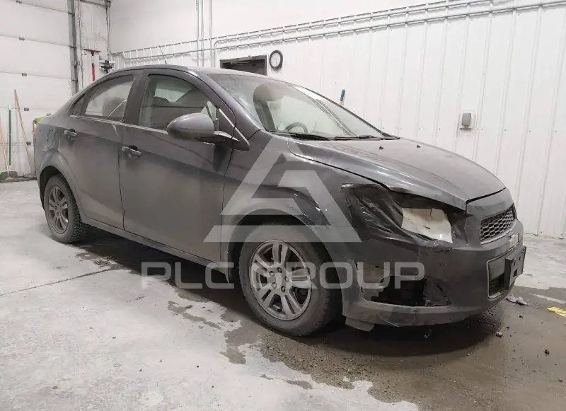 2012 Chevrolet Sonic фото