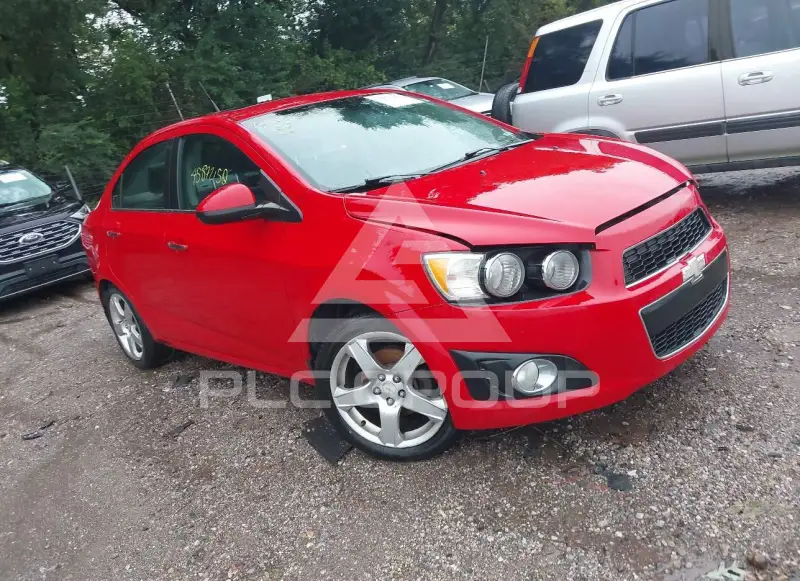 2012 Chevrolet Sonic фото