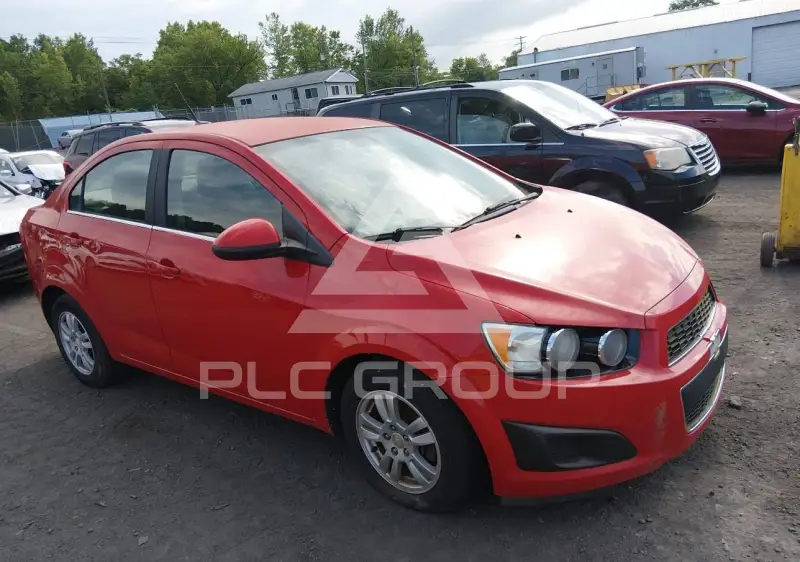 2012 Chevrolet Sonic фото
