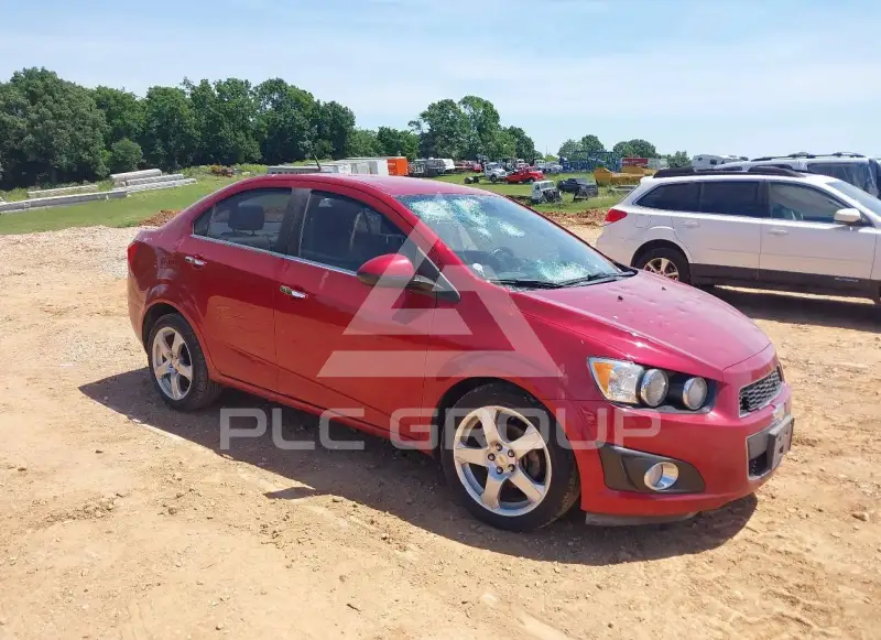2012 Chevrolet Sonic фото