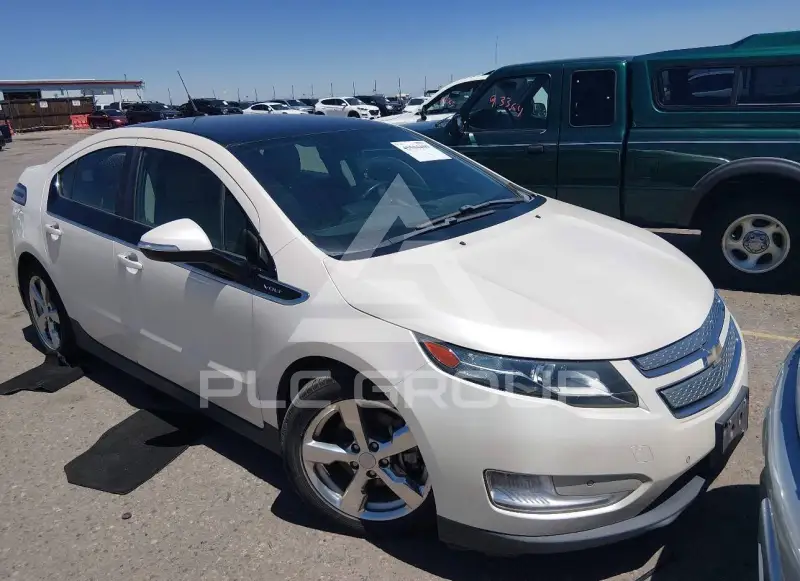 2012 Chevrolet Volt фото