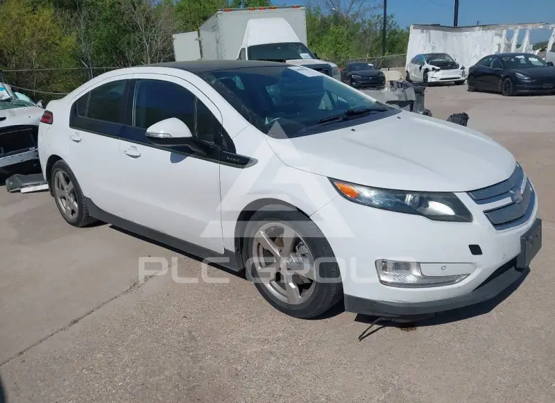 2012 Chevrolet Volt фото