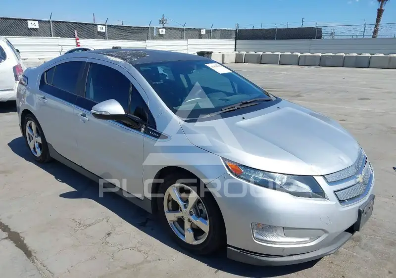 2012 Chevrolet Volt фото