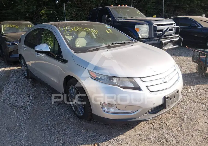 2012 Chevrolet Volt photo
