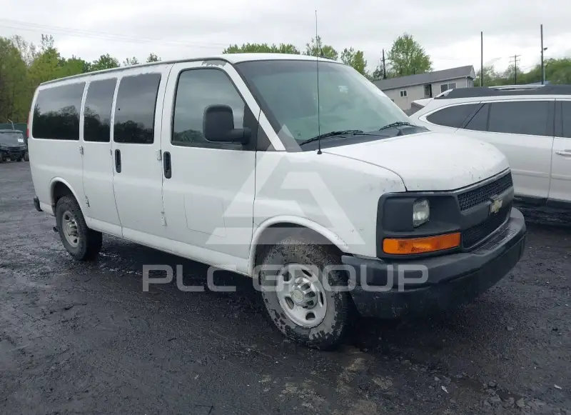 2012 Chevrolet Express фото