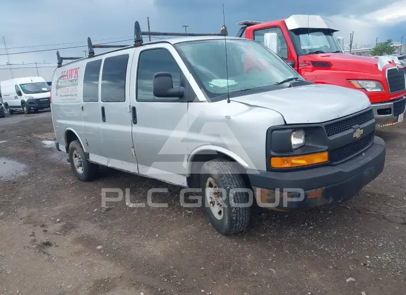 2012 Chevrolet Express photo