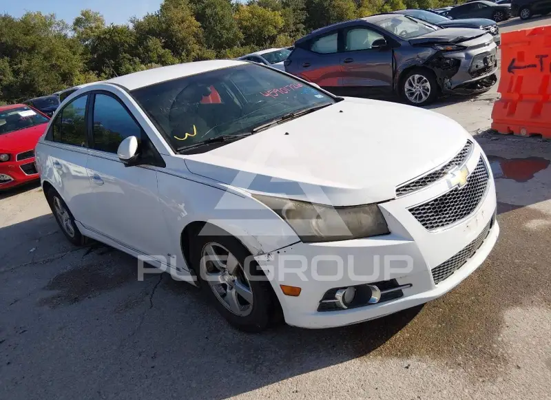 2012 Chevrolet Cruze фото