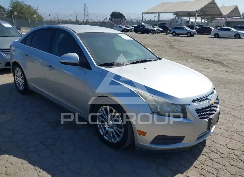 2012 Chevrolet Cruze фото
