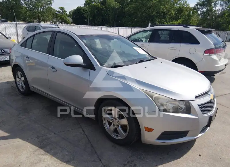 2012 Chevrolet Cruze photo
