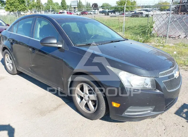 2012 Chevrolet Cruze photo