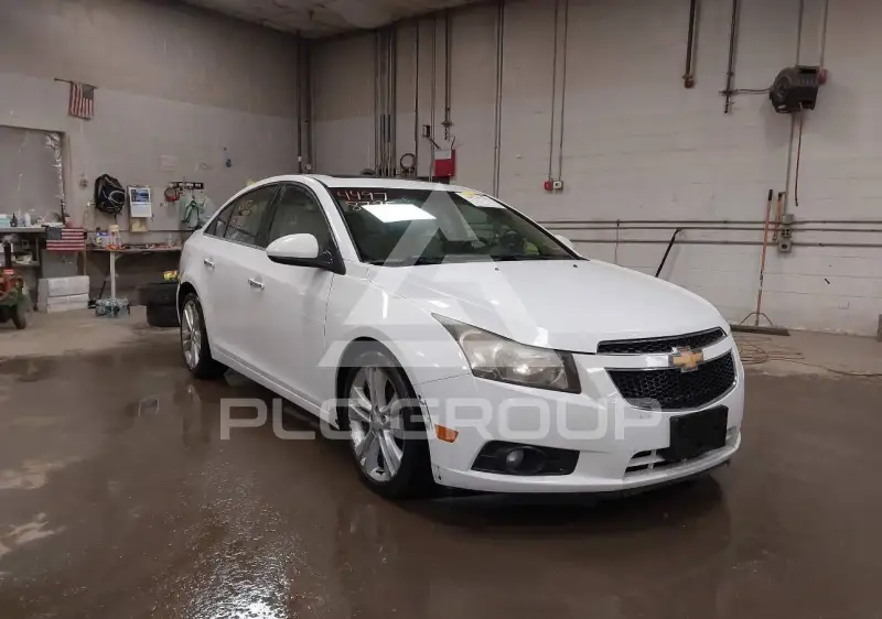 2012 Chevrolet Cruze фото