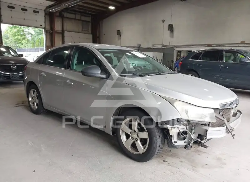 2012 Chevrolet Cruze фото