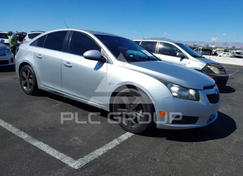 2012 Chevrolet Cruze photo