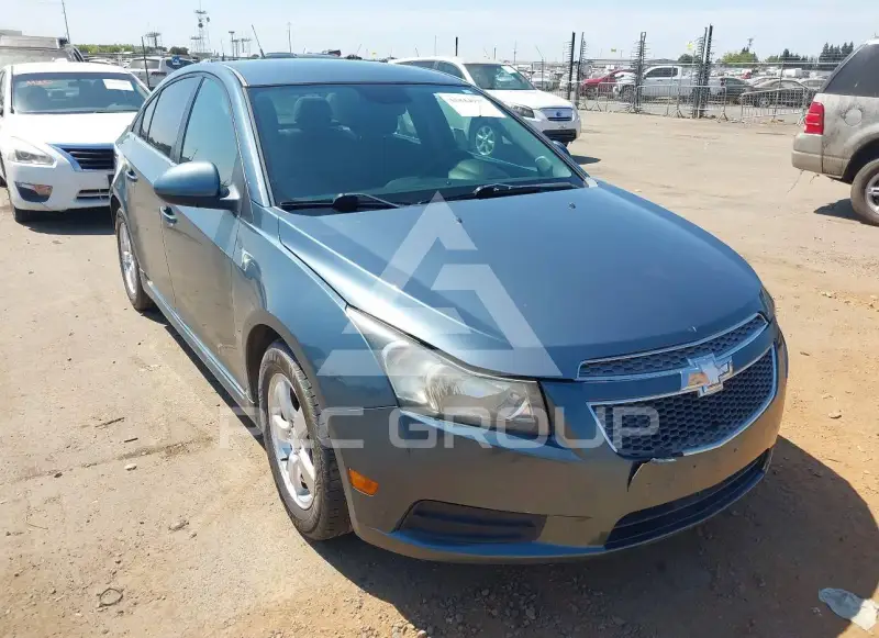 2012 Chevrolet Cruze фото