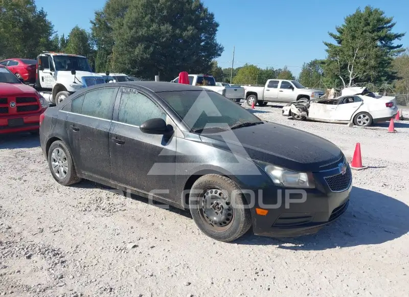 2012 Chevrolet Cruze photo