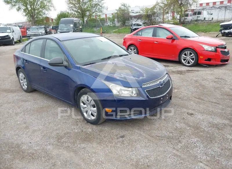 2012 Chevrolet Cruze photo