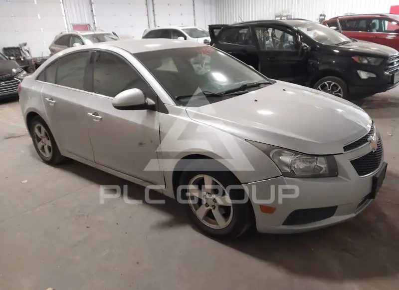 2012 Chevrolet Cruze photo
