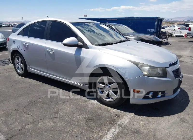 2012 Chevrolet Cruze photo