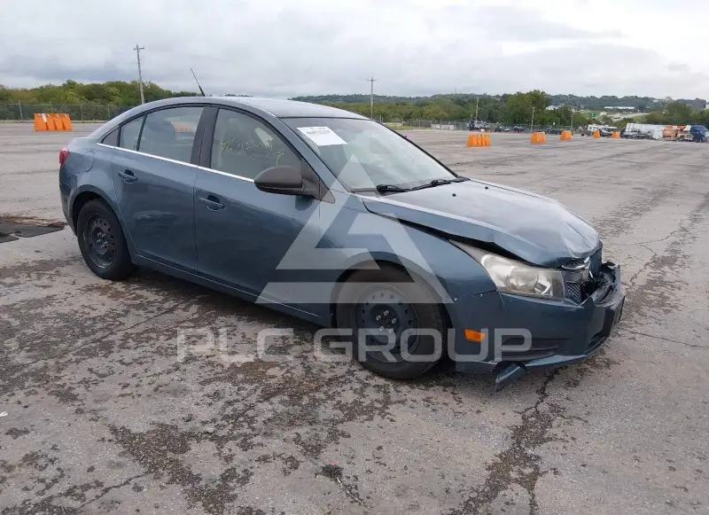 2012 Chevrolet Cruze photo