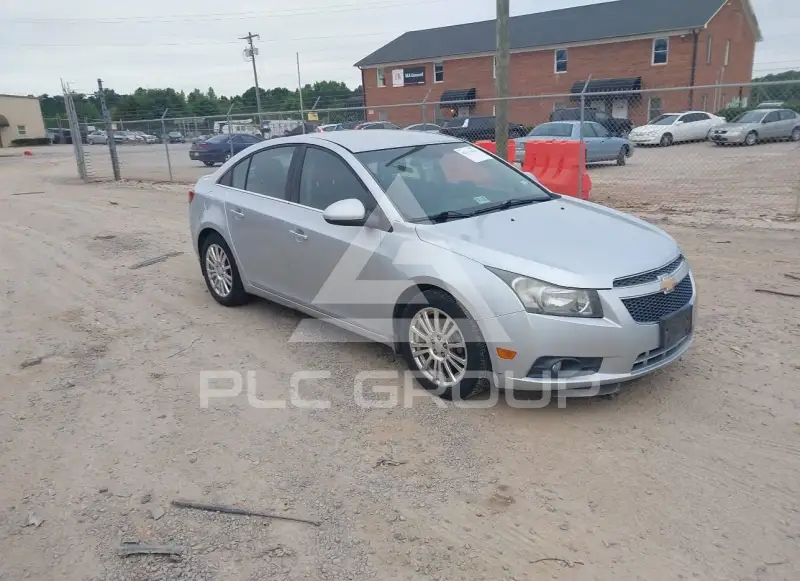 2012 Chevrolet Cruze фото