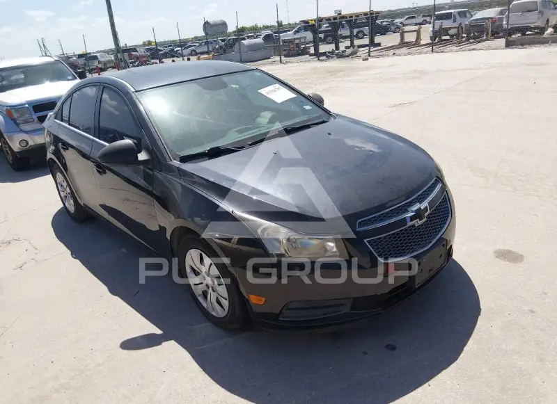 2012 Chevrolet Cruze photo