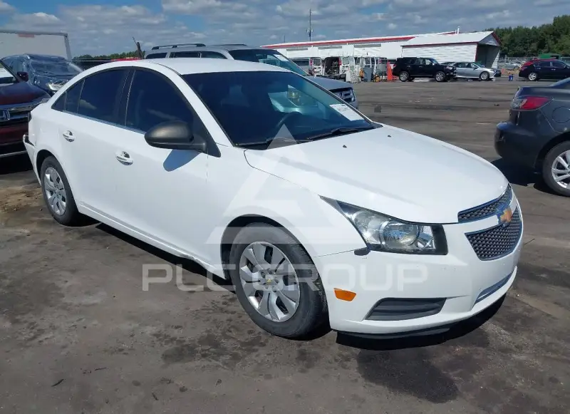 2012 Chevrolet Cruze фото