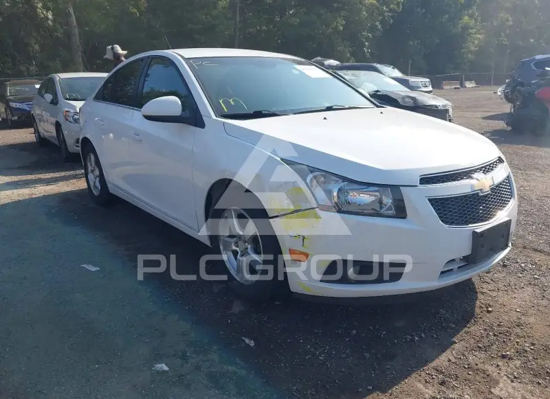2012 Chevrolet Cruze photo