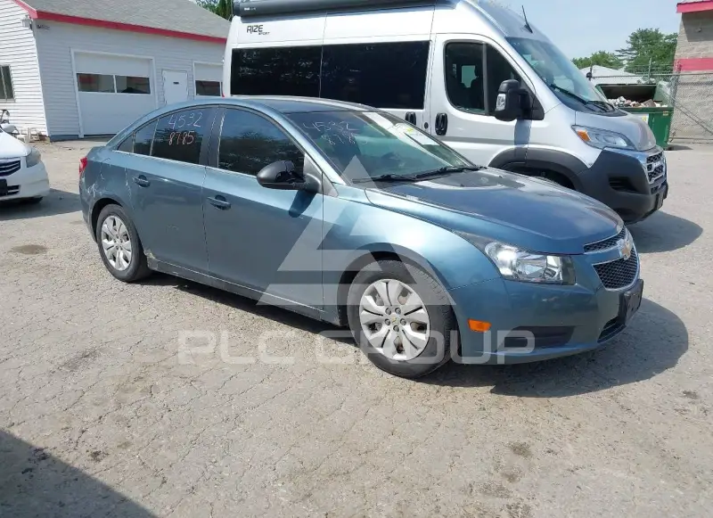 2012 Chevrolet Cruze photo