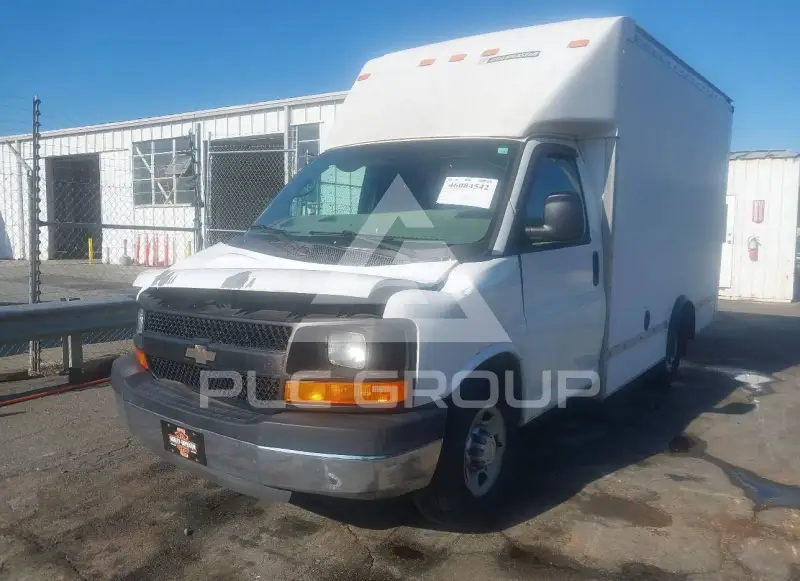 2012 Chevrolet Express photo